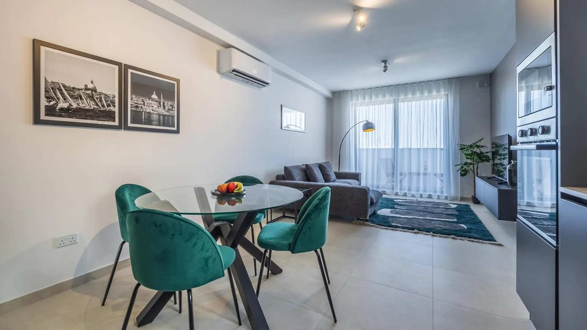 Sunlit Serenity Modern Apartment With City Views Msida