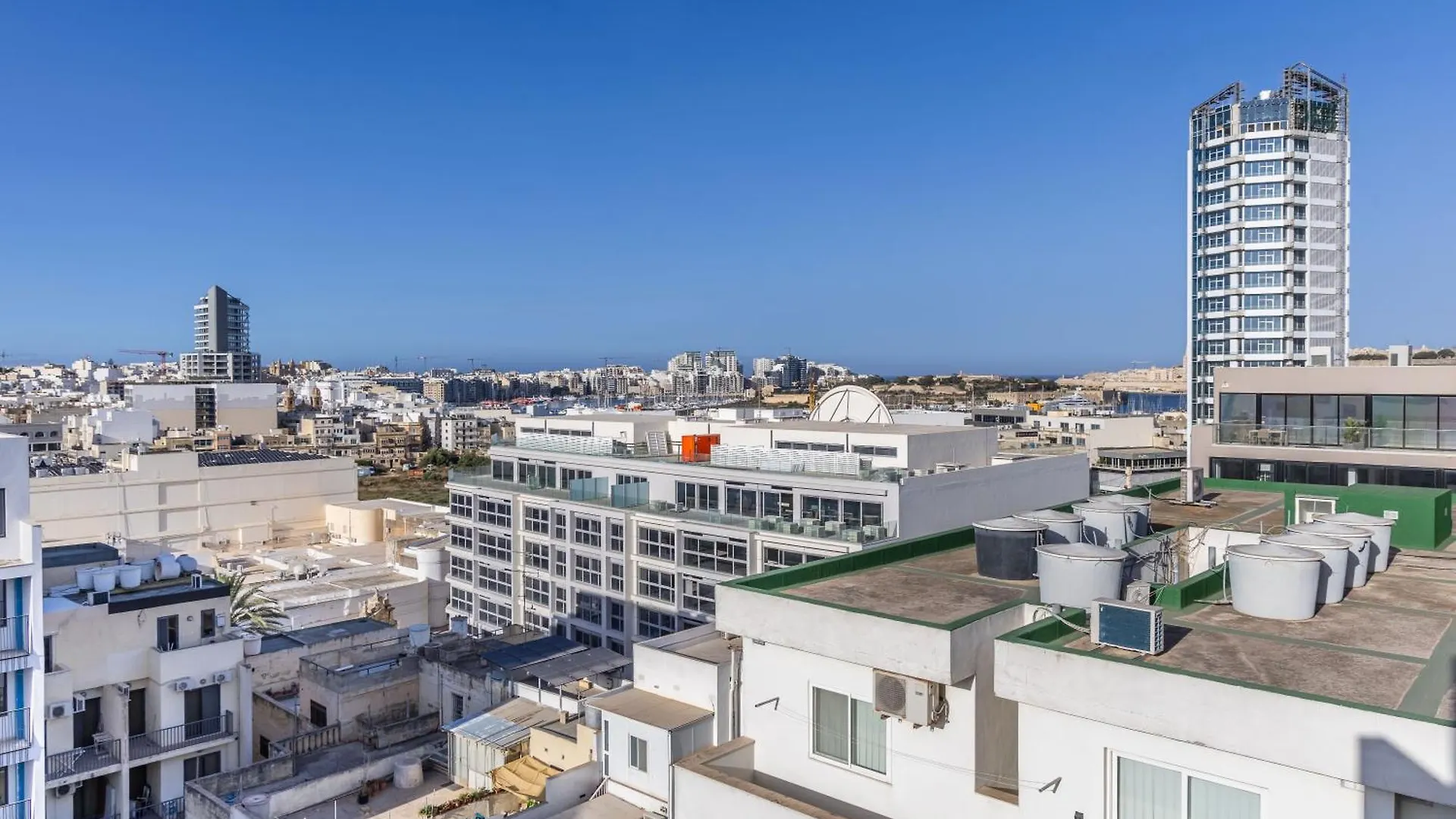 Sunlit Serenity Modern Apartment With City Views Msida